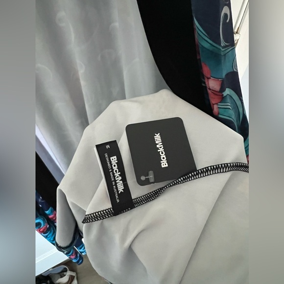 Blackmilk Koi Waters Velvet Maxi Jacket - Picture 4 of 4